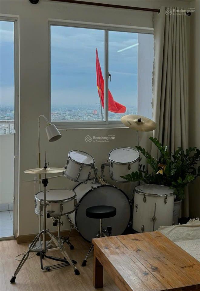 Cần bán căn hộ lê thành block b bình tân