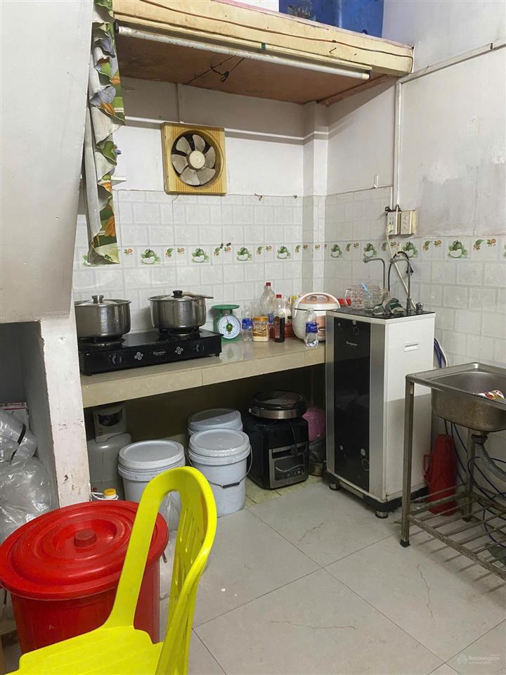 Nhà mặt tiền giá tốt hiếm trong khu vực