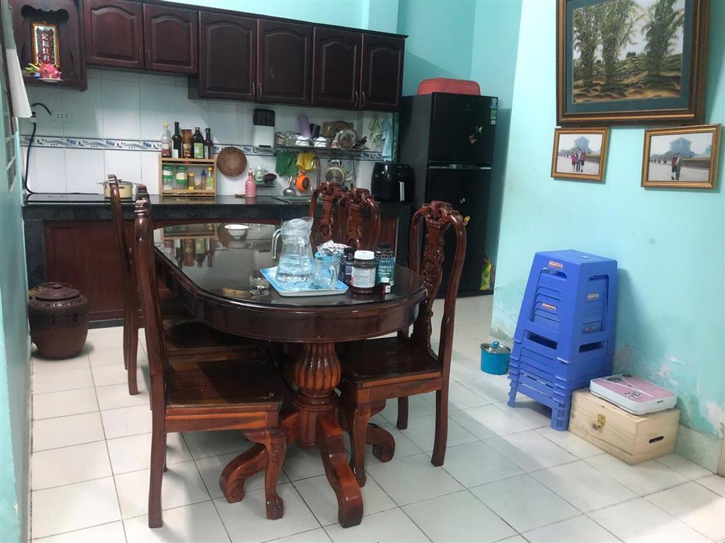 Cần bán gấp chung cư phú lợi khu d2 thang bộ lầu 3