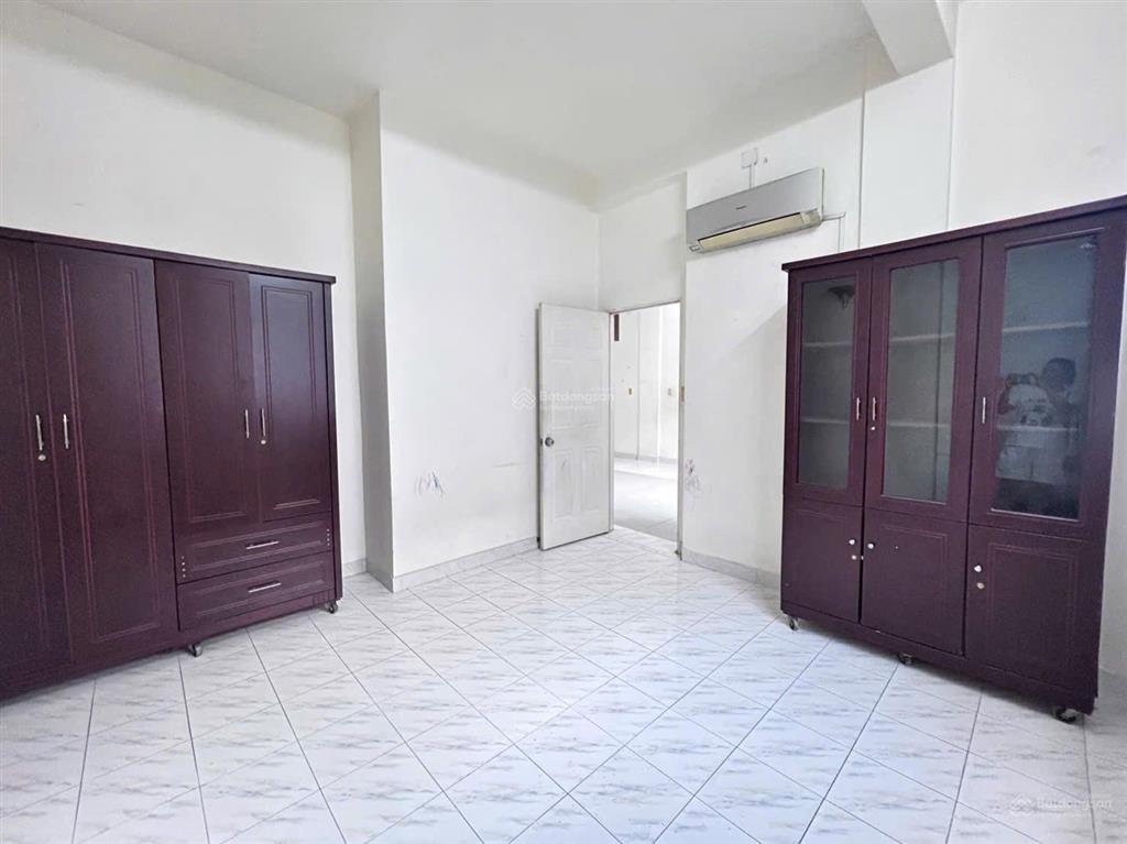 Cần bán gấp chung cư d2 phú lợi p7 q8