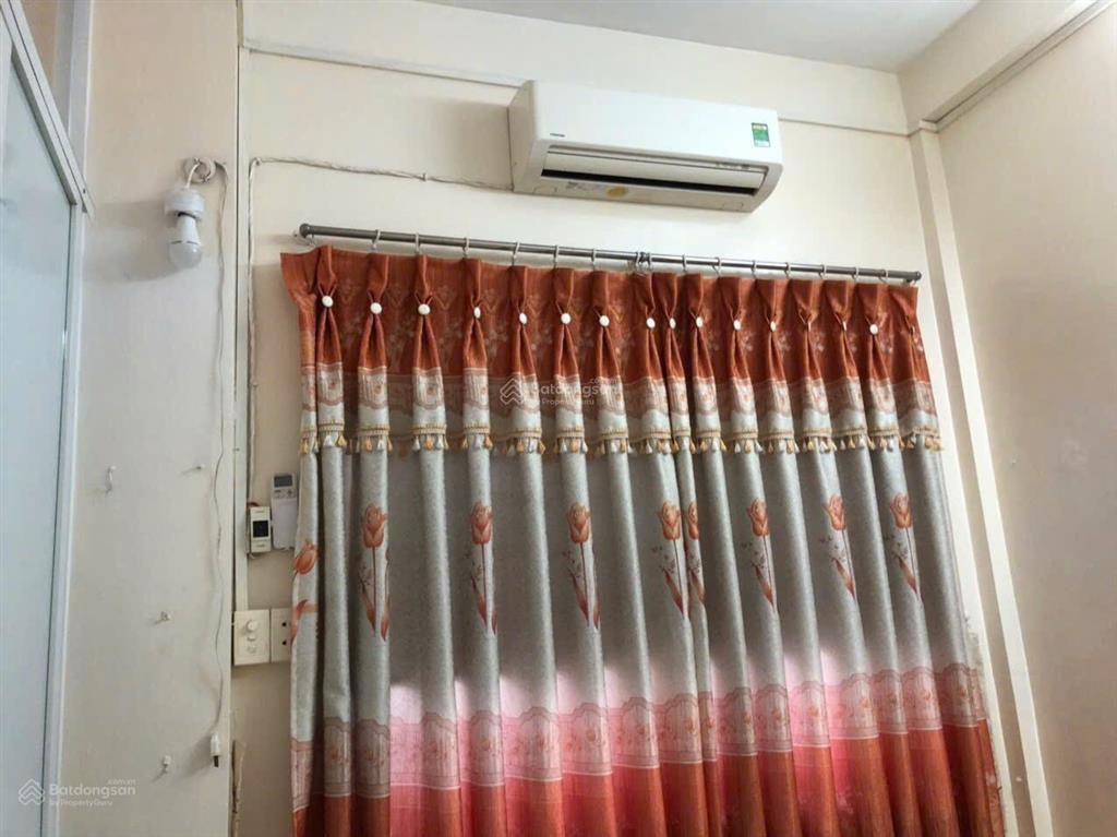 Cần bán gấp căn chung cư bùi minh trực p5 q8