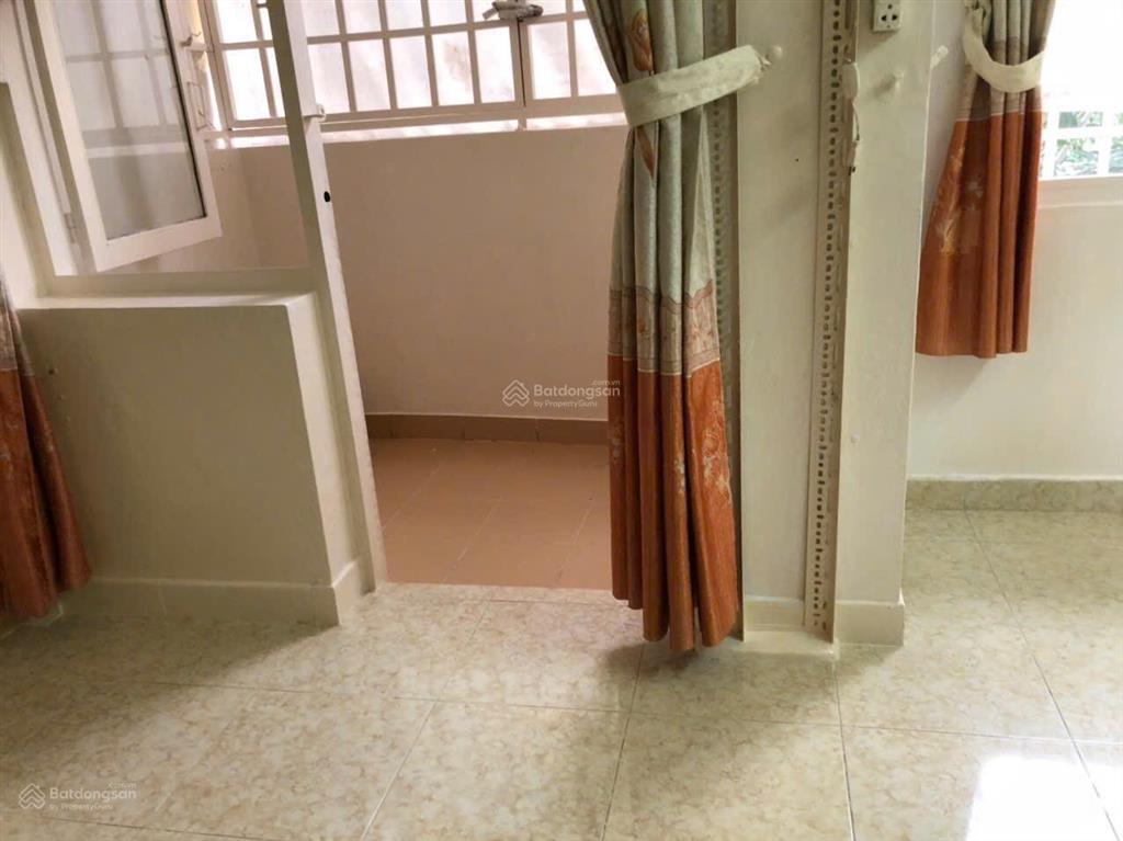 Cần bán gấp căn chung cư bùi minh trực p5 q8
