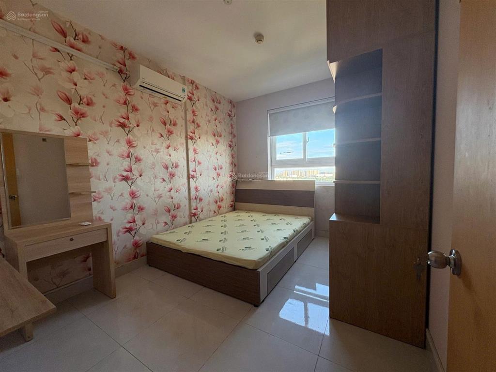 Cần cho thuê gấp căn hộ tara số 1a đường tạ quang bửu phường 6 quận 8