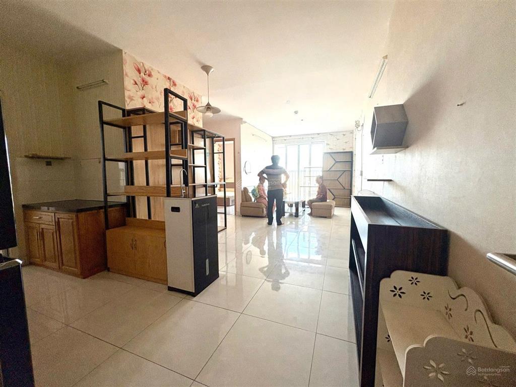 Cần cho thuê gấp căn hộ tara số 1a đường tạ quang bửu phường 6 quận 8