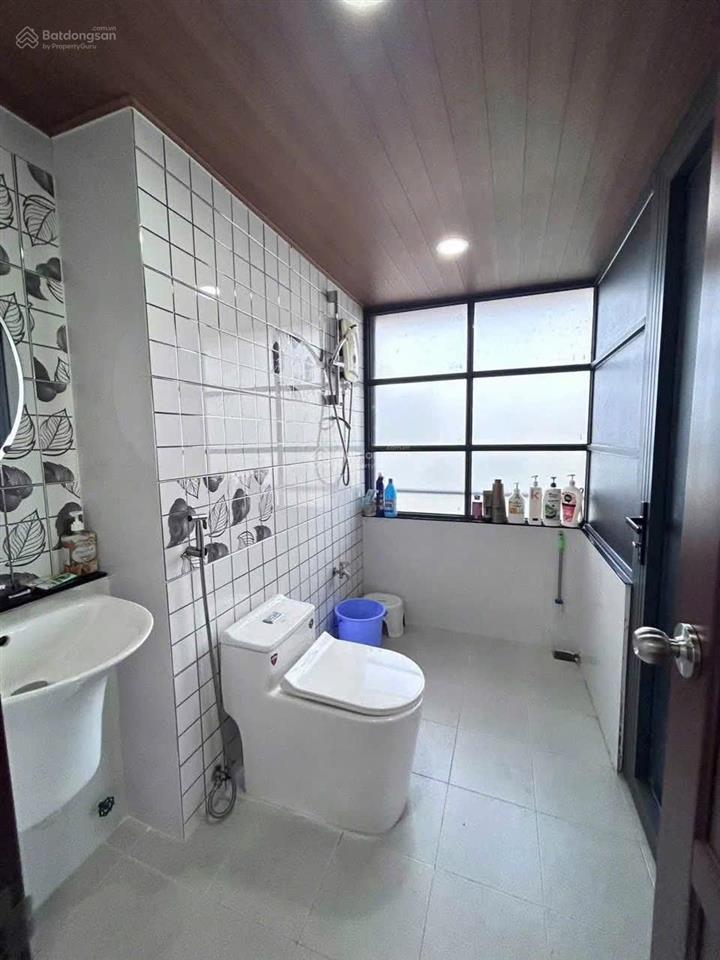 Cần bán gấp căn hộ 152 nguyễn thị tần, ngay chân cầu chữ y, quận 8