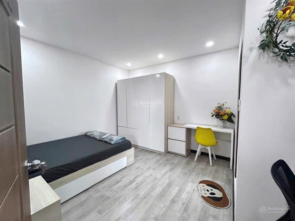 Cần bán gấp căn hộ 152 nguyễn thị tần, ngay chân cầu chữ y, quận 8