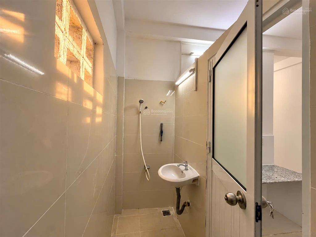 Cần bán gấp căn hộ số 3 nguyễn duy dương  phường an đông  q5