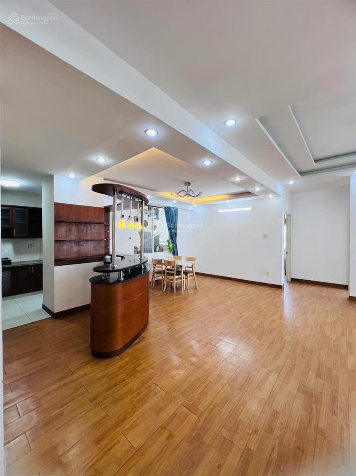 Cần bán gấp căn hộ mỹ thuận, phường bình phú