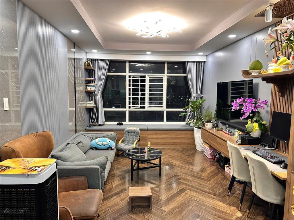 Bán căn hộ giai việt, 856 tạ quang bửu, phường chánh hưng, tphcm
