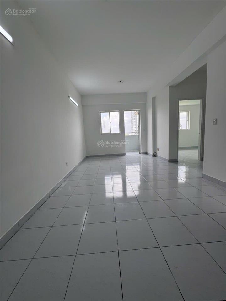 Cần bán căn hộ lê thành block b bình tân