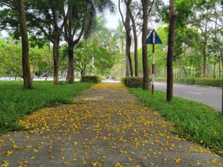 Sổ đỏ tên tôi, bán căn hộ 90m2 3pn, 2wc, tầng 8  hanoi garden city, thạch bàn, long biên.