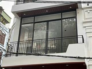 Bán nhà 5 tầng mặt phố tân mai, hoàng mai  ô tô vào nhà  có thang máy  kinh doanh đa ngành
