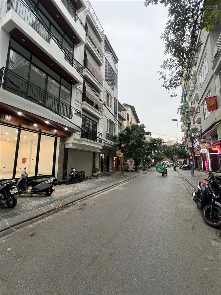 Bán nhà 5 tầng mặt phố tân mai, hoàng mai  ô tô vào nhà  có thang máy  kinh doanh đa ngành