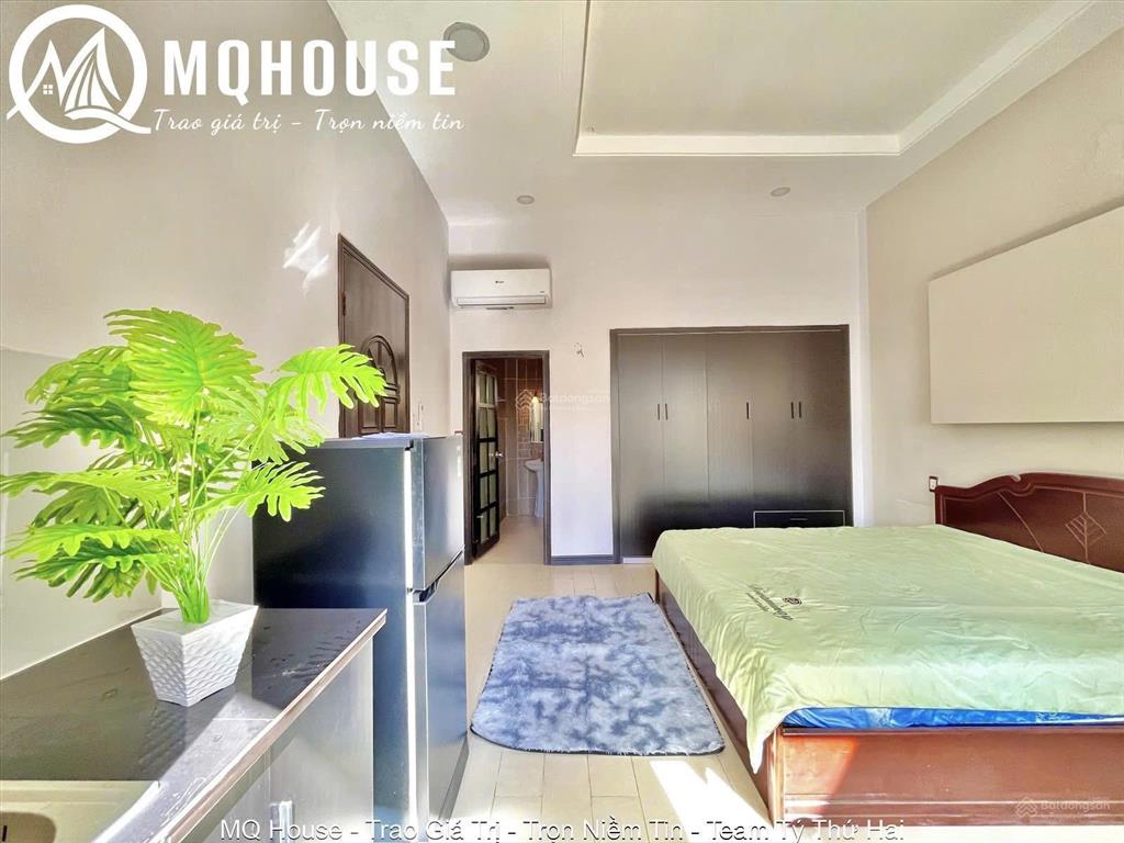 Căn hộ ban công quận 1 gần cầu ba son, thị nghè  full nt