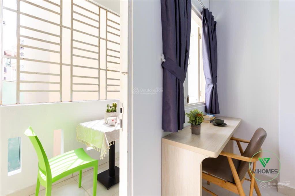 Căn hộ bến vân đồn quận 4 có cửa sổ gần cầu khánh hội, cầu ông lãnh q1
