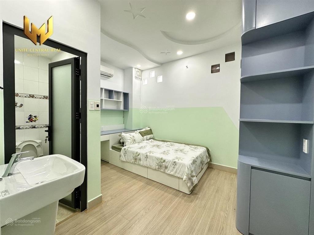 Cho thuê nhà nguyên căn 4pn 3wc, full nội thất mới, ô tô tận cửa, lý phục man quận 7