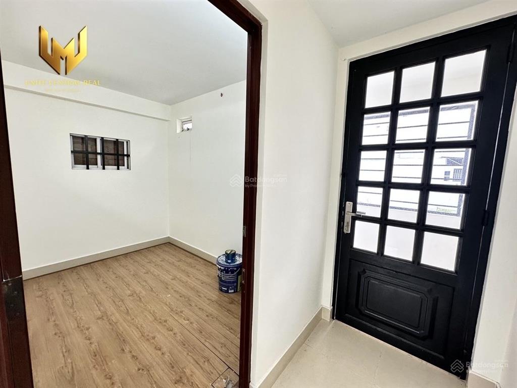 Cho thuê nhà nguyên căn 4pn 3wc, full nội thất mới, ô tô tận cửa, lý phục man quận 7