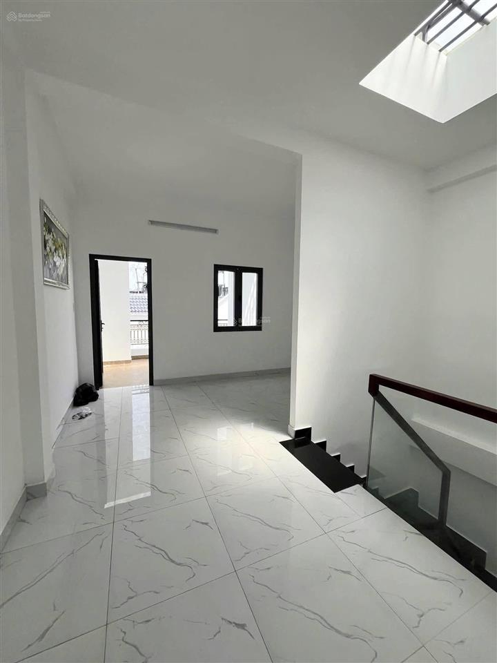 Nhà nguyên căn quận 7, 4pn, 5wc, full nội thất, dt 4,5 x12, lê thị chợ