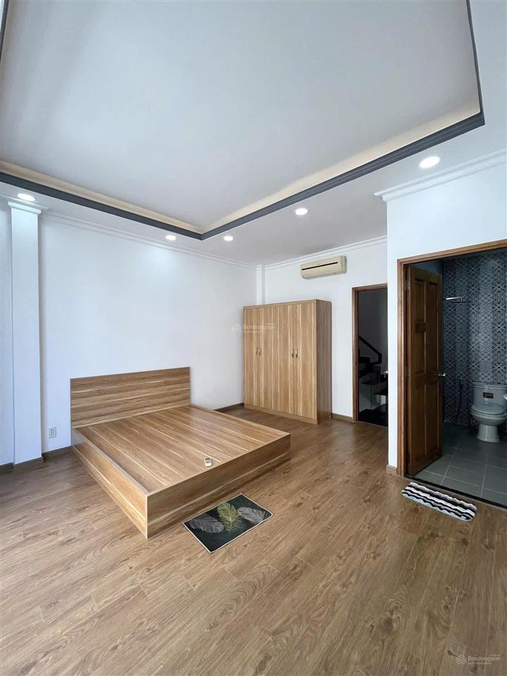 Nhà nguyên căn quận 7, 4pn, 5wc, full nội thất, dt 4,5 x12, lê thị chợ
