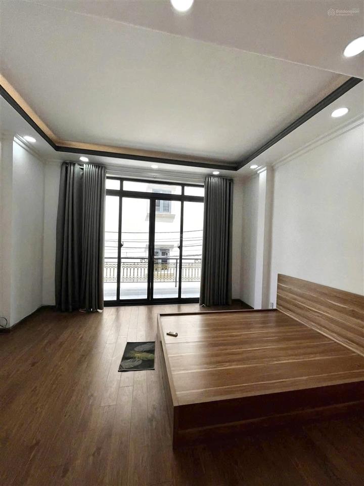 Nhà nguyên căn quận 7, 4pn, 5wc, full nội thất, dt 4,5 x12, lê thị chợ
