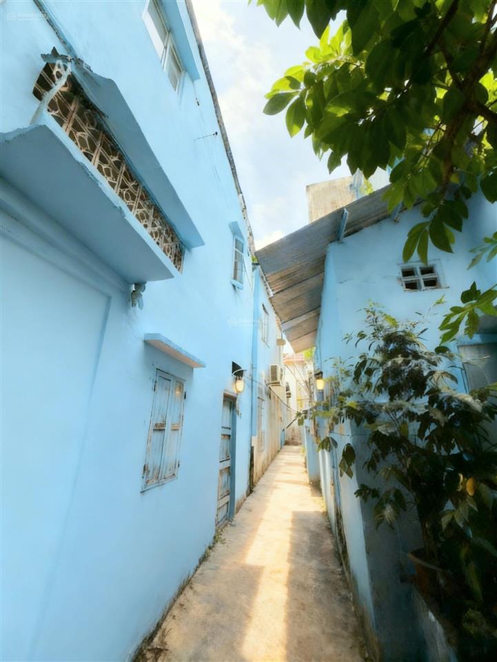 Nhà vừa ở vừa cho thuê, trung tâm thời trang lê văn sỹ, q.3