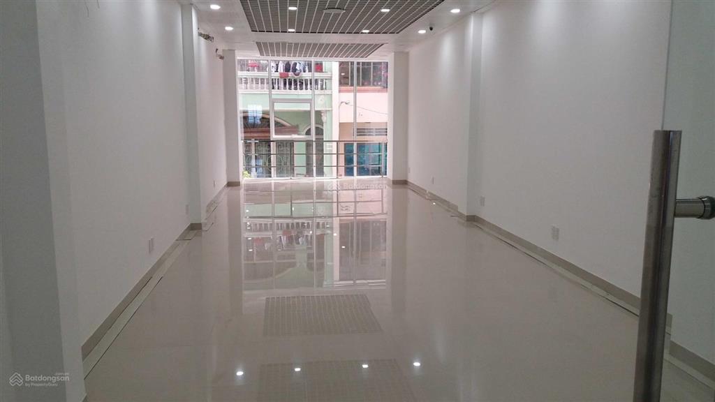 Văn phòng cho thuê đường cộng hoà  tầng 1  60m2