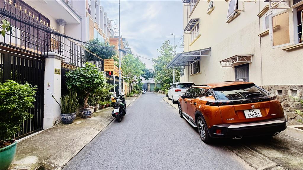 DƯƠNG QUẢNG HÀM, NGANG 8, HẺM XE HƠI BÀN CỜ, 128M2, 3 TẦNG, CHỈ 16.8 TỶ