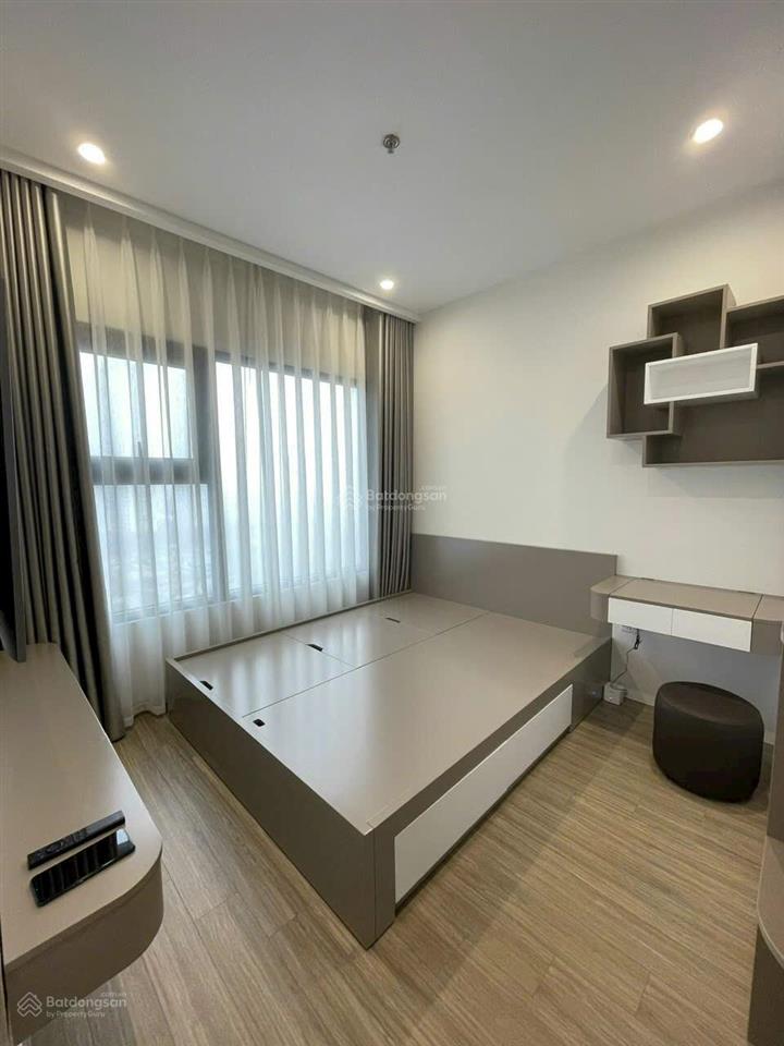 Vin smart city  chuyển nhượng 1pn+1, dt 43m2 giá 3,450 tỷ bao phí  full đồ ở ngay  có hỗ trợ vay