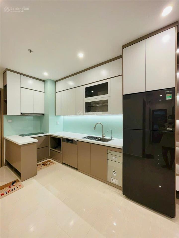Vin smart city  chuyển nhượng 1pn+1, dt 43m2 giá 3,450 tỷ bao phí  full đồ ở ngay  có hỗ trợ vay