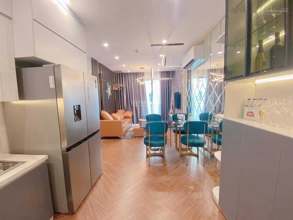 Vin smart city  chuyển nhượng 1pn+1, dt 43m2 giá 3,450 tỷ bao phí  full đồ ở ngay  có hỗ trợ vay