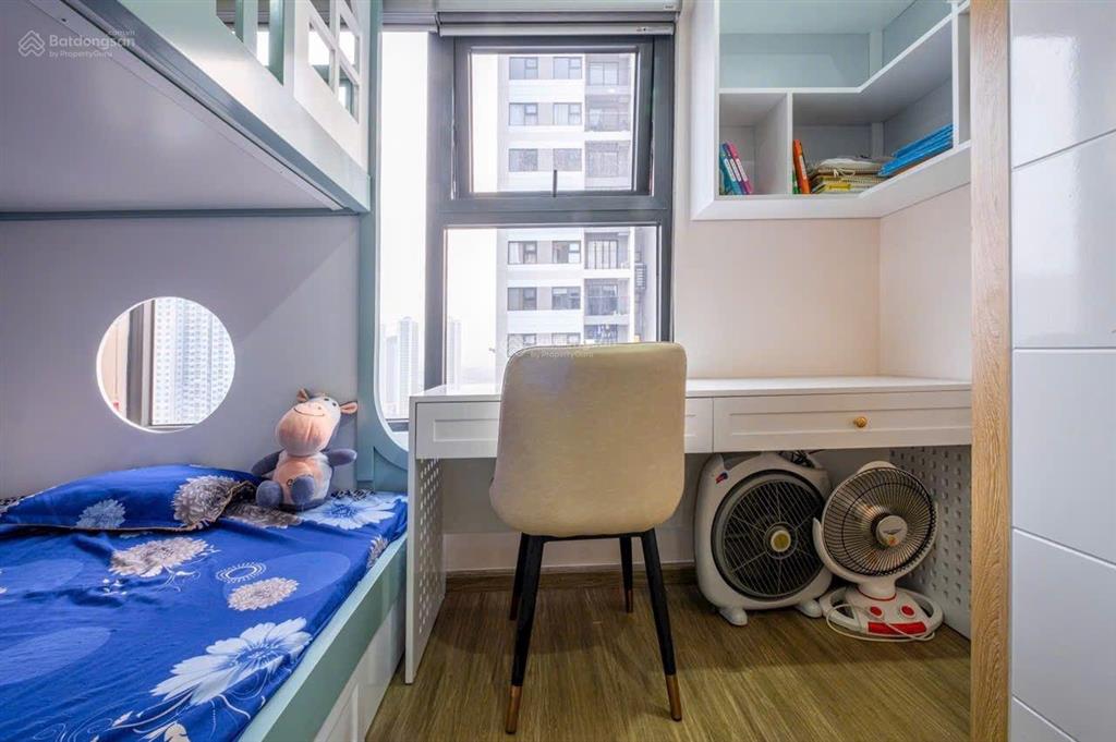 Bán 2pn2wc 62m tòa gs5 có 2 ban công  nhà mới tinh vừa nhận tháng 1  giá 5,250 tỷ bao phí full đồ