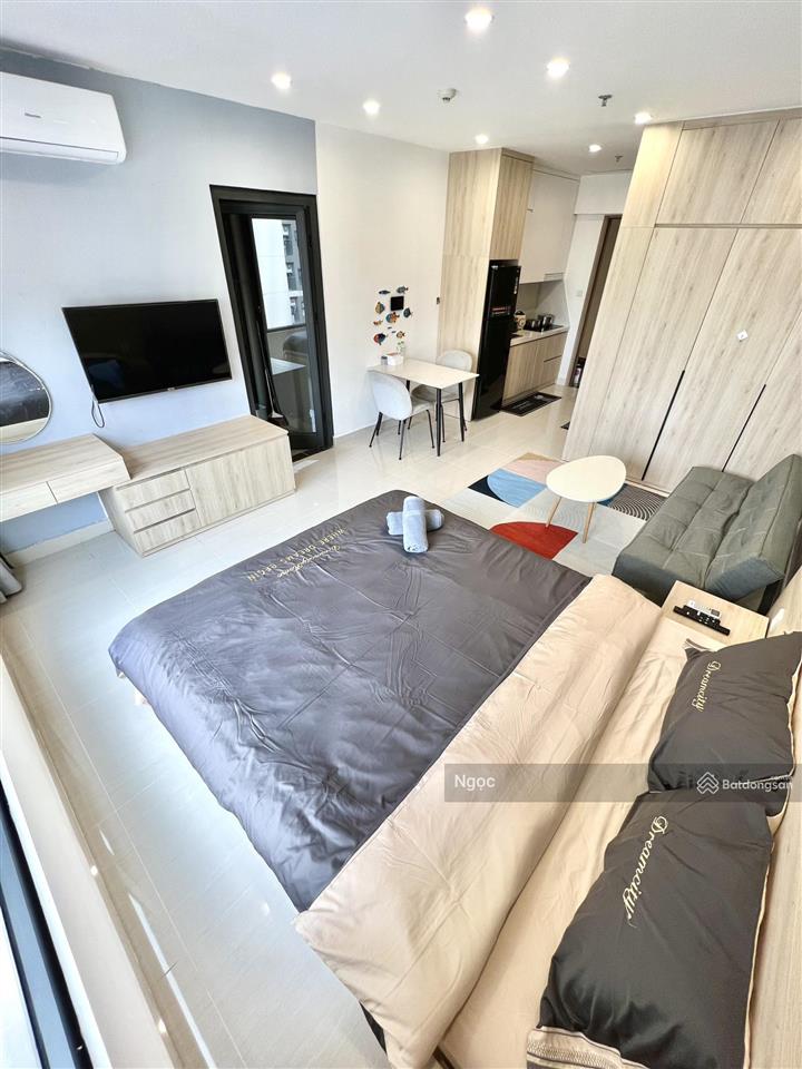 Còn trống căn 1pn tại vinhomes smart city, full đồ  giá thuê 6,5 triệu/tháng  vào ở luôn
