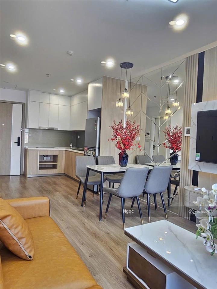 Còn trống căn 1pn tại vinhomes smart city, full đồ  giá thuê 6,5 triệu/tháng  vào ở luôn