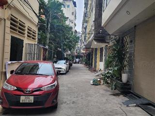 Phân lô giải phóng, ô tô đỗ cửa, sát phố, nhà đẹp ở ngay