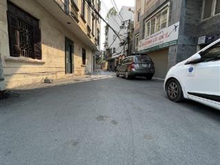 Phân lô trường chinh, ô tô đỗ cổng, sát phố