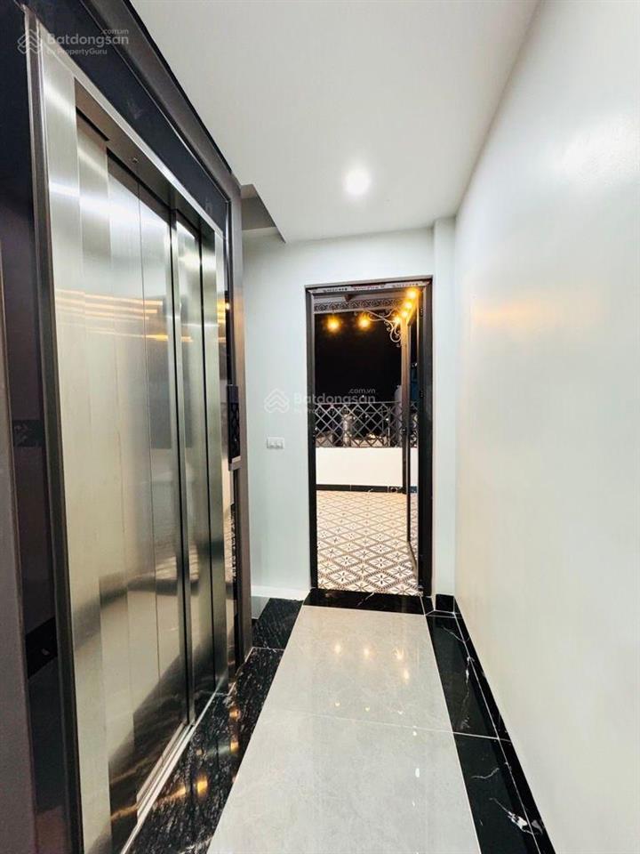 Phố vip hoàng văn thái, phân lô bộ công an, 6 tầng thang máy, nội thất đẹp