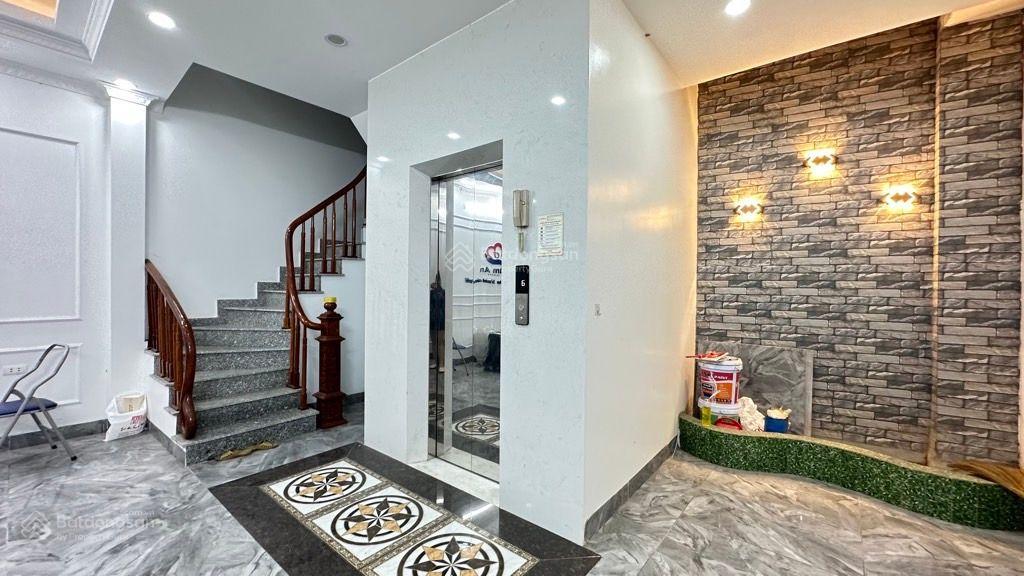 Khương đình, phân lô ô tô, mặt ngõ kinh doanh, 7 tầng thang máy, tài chính hiếm