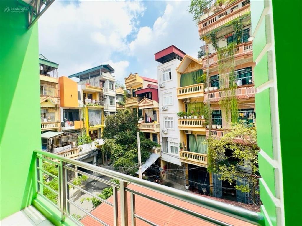 Hx kđt định công, cạnh đường đôi 2.5, phân lô quân đội, ô tô tránh, cho thuê tốt