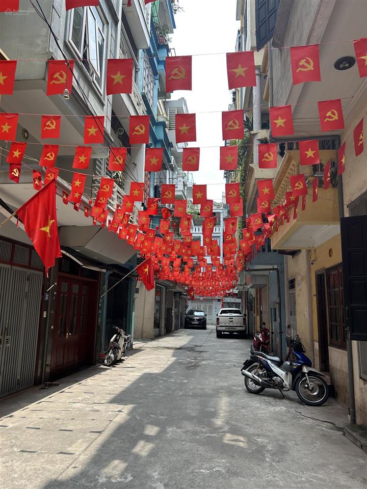 Hx kđt định công, cạnh đường đôi 2.5, phân lô quân đội, ô tô tránh, cho thuê tốt