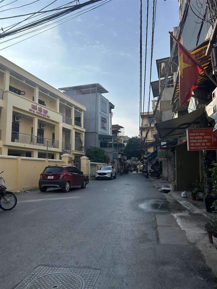 Bán nhà trịnh đình cửu, giá tốt khu vực, nhà đẹp ở ngay, không qh