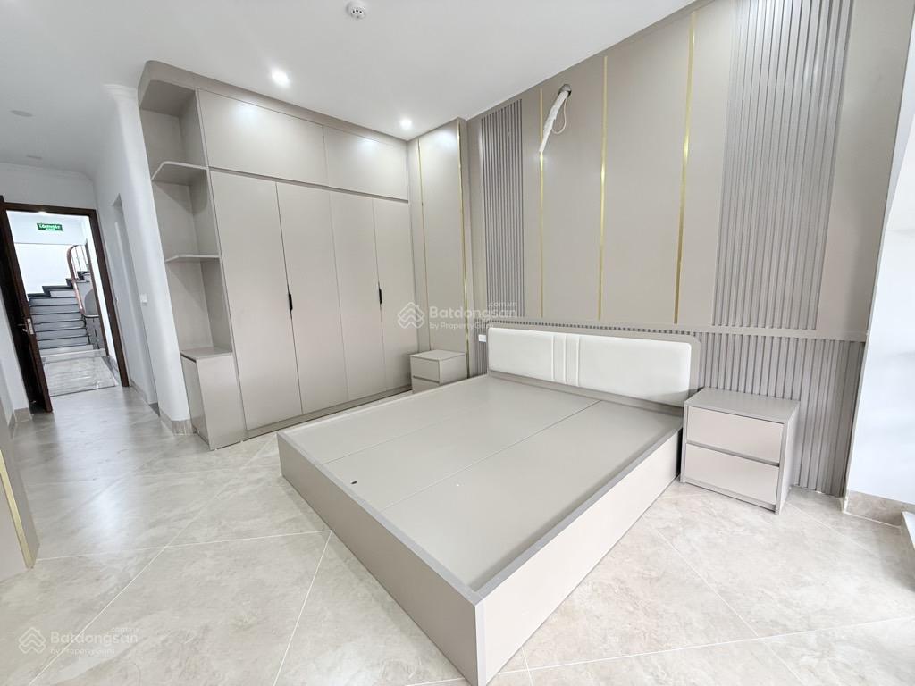 Phân lô kim đồng, ô tô tránh, kinh doanh đỉnh, 6 tầng thang máy, giá tốt