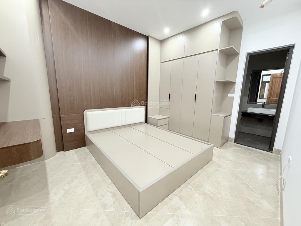 Phân lô kim đồng, ô tô tránh, kinh doanh đỉnh, 6 tầng thang máy, giá tốt