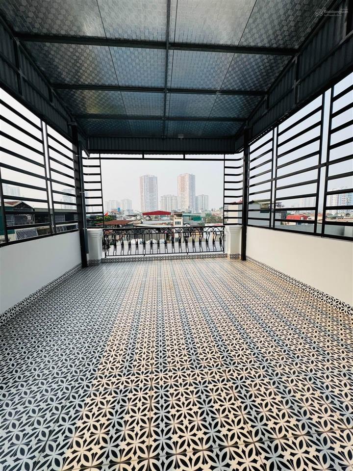 Phân lô, vỉa hè ô tô tránh, 6 tầng thang máy mới tinh, dòng tiền tốt