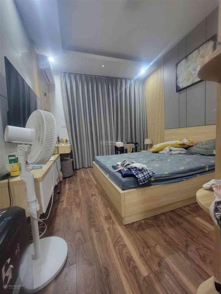 Trung tâm thanh xuân, ô tô đỗ cổng, nhà mới đẹp ở ngay, tầm tiền hiếm