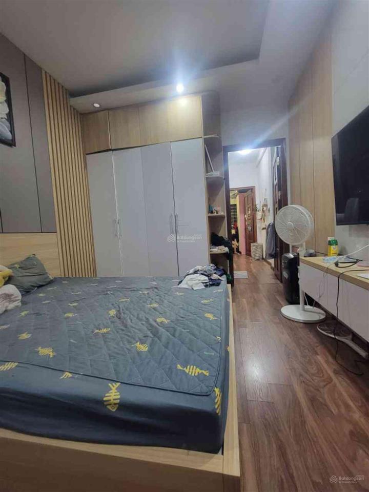 Trung tâm thanh xuân, ô tô đỗ cổng, nhà mới đẹp ở ngay, tầm tiền hiếm