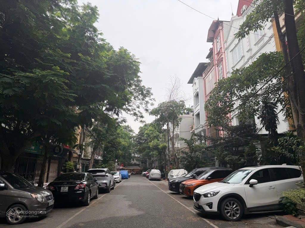 Phân lô cao cấp bạch mai, vỉa hè ô tô tránh, nhà đẹp ở sướng, giá tốt