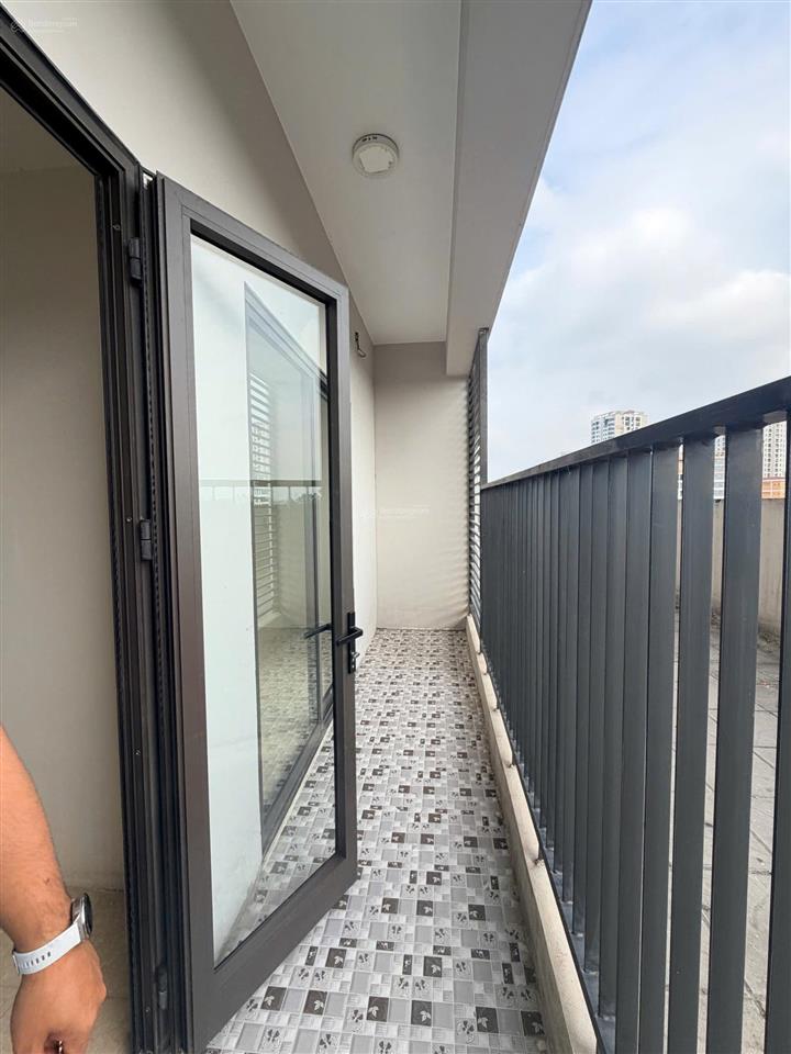 Chủ cần tiền bán gấp! cc mhdi 98m2 8,1 tỷ, nhà đẹp, sổ sẵn