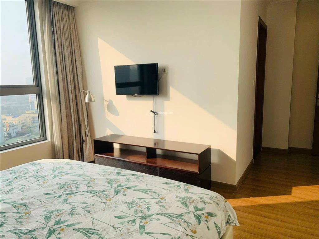 Chính chủ bán căn góc 76m2 full nội thất 5,3 tỷ view cầu intracom vĩnh ngọc  0369 162 ***