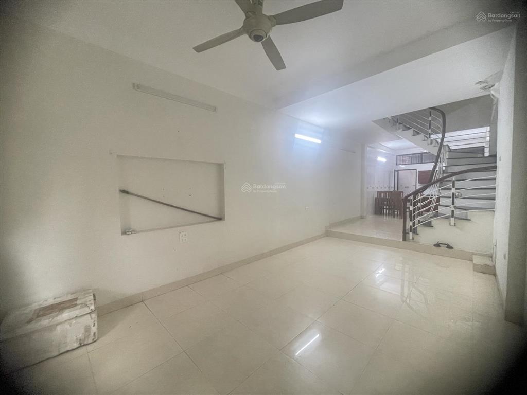 Chỉ nhỉnh 8 tỷ sở hữu ngay nhà đẹp ô tô đỗ cửa 70m
