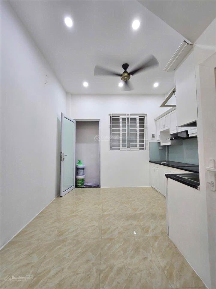 Kim giang nhà đẹp full nội thất ngõ thông gần kđt đại kim 2 mặt thoáng 38m2  5 tầng 5 phòng ngủ